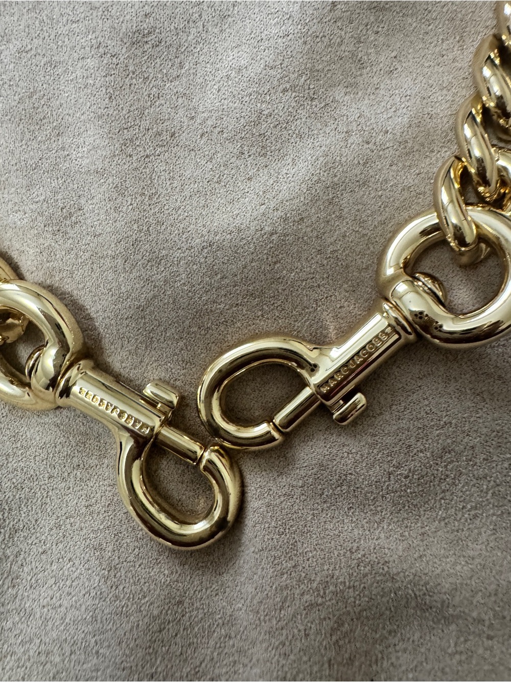 Marc Jacobs Gold Letter Chain Strap with Logo Plaques - Picture 2 of 3